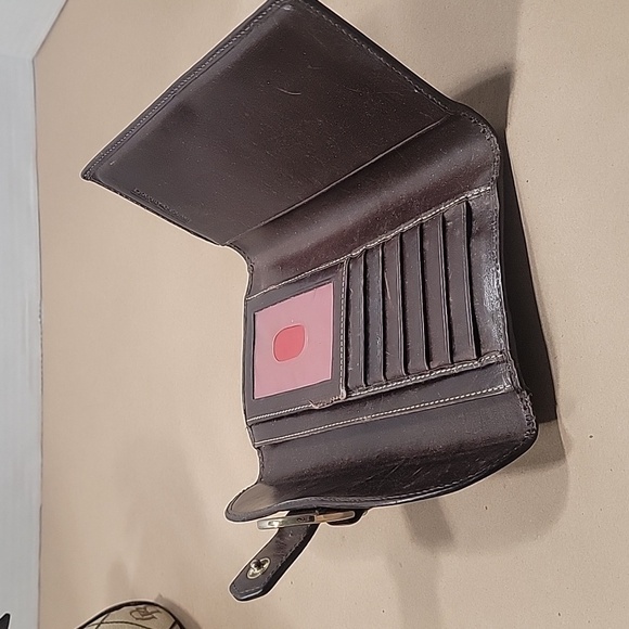 Dooney & Bourke Vintage Y2K Signature Monogram Shoulder Bag w/ Matching Wallet - Picture 16 of 16